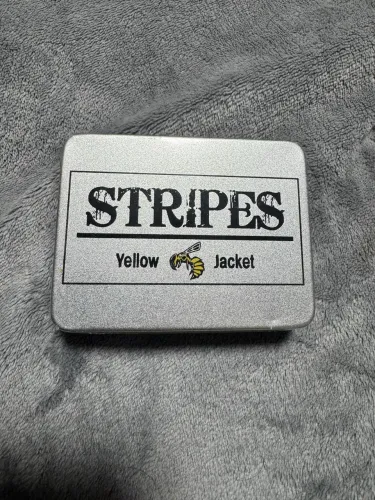 caixa de rolamentos da marca Yellow Jacket para skates ou patinetes.
