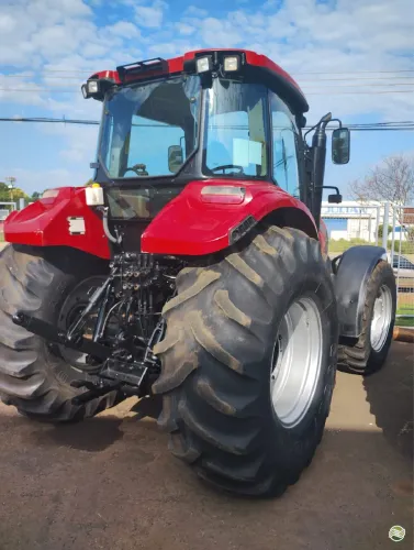 Trator case farmall 110
