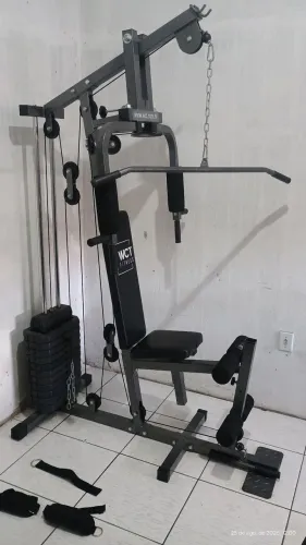 Estação Completa de Musculação