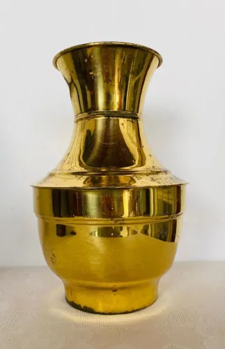Vaso Decorativo Vintage Em Metal Dourado Envelhecido