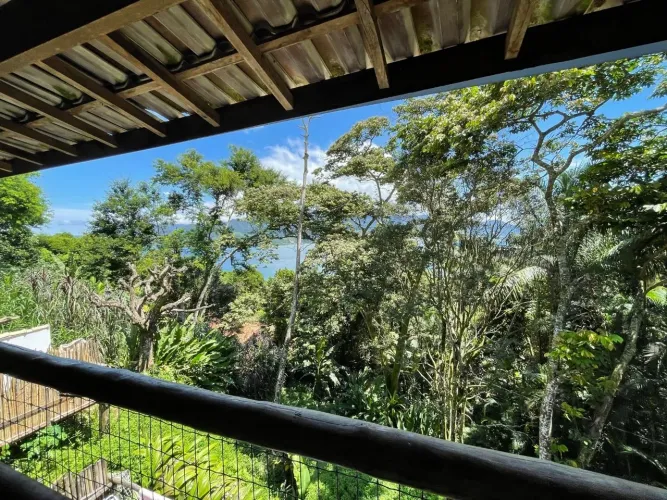 Casa com 4 dormitórios para alugar, 120 m² por R$ 6.500,00/mês - Piúva - Ilhabela/SP