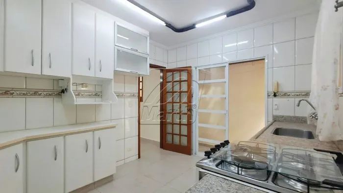 Casa com 2 dormitórios para alugar, 113 m² por R$ 2.800/mês - Jardim Petrópolis - Piracica