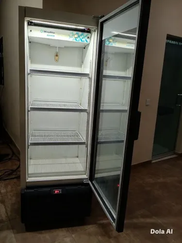 Expositor metalfrio 127V