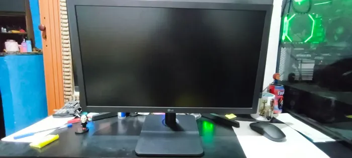 Monitor Lg 21,5" 75Hz! Estado de novo!