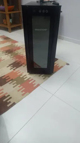 Adega climatizada Brastemp