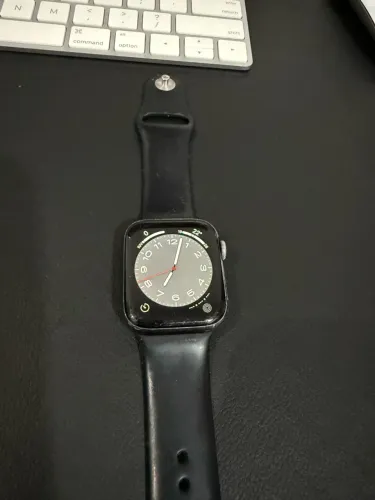 Apple Watch Series 4 44mm GPS + Cellular