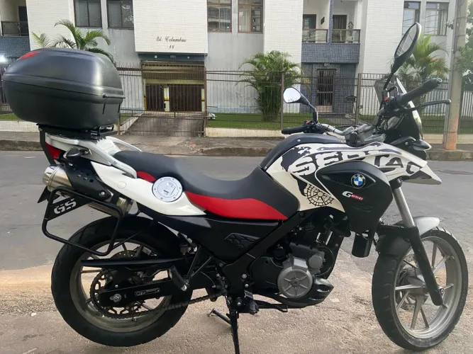 BMW G 650 S impecável