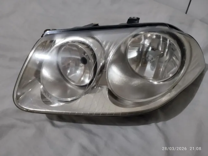 Farol Esquerdo VW Bora 2008 a 2011