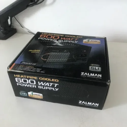 Fonte Zalman 600w, Modular, PFC Ativo, 84% de eficiência, ZM600-HP
