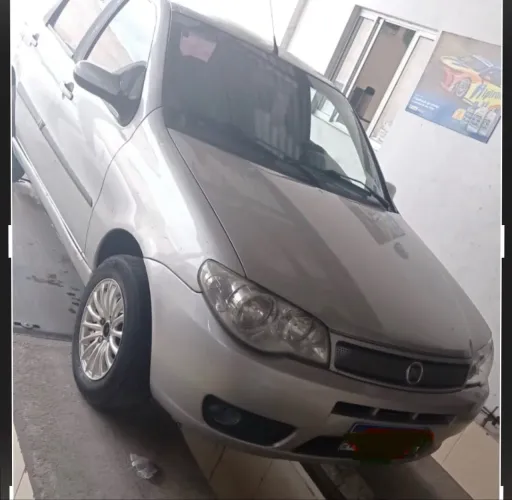 Fiat Palio ELX 1.0 Fire/30 Anos F. Flex 8V 4P 2004