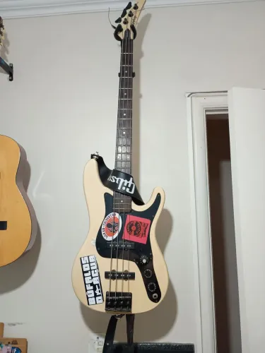 Contrabaixo Epiphone anos 80