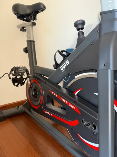 Bicicleta Ergométrica Spinning Odin Fit Pace 3000