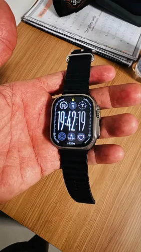 Apple Watch Ultra 2 Titânio - Excelente Estado