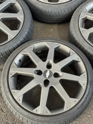 Rodas Astra SS aro 17 tala 7 furacão 4x100