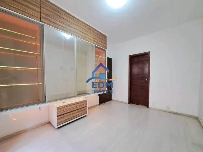 Apartamentos para venda com varanda e 3 quartos, 90 m² - Gutierrez