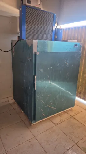 MAQUINA DE GELO EM BARRAS 50 BARRAS - ZERO GRAU