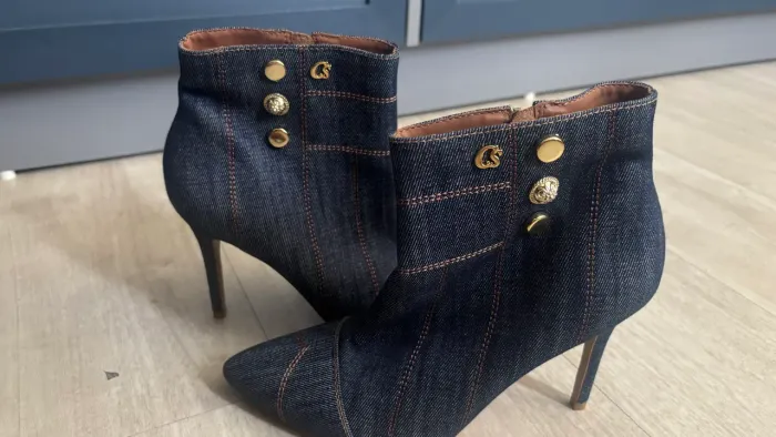 Bota Carmen Steffens 
