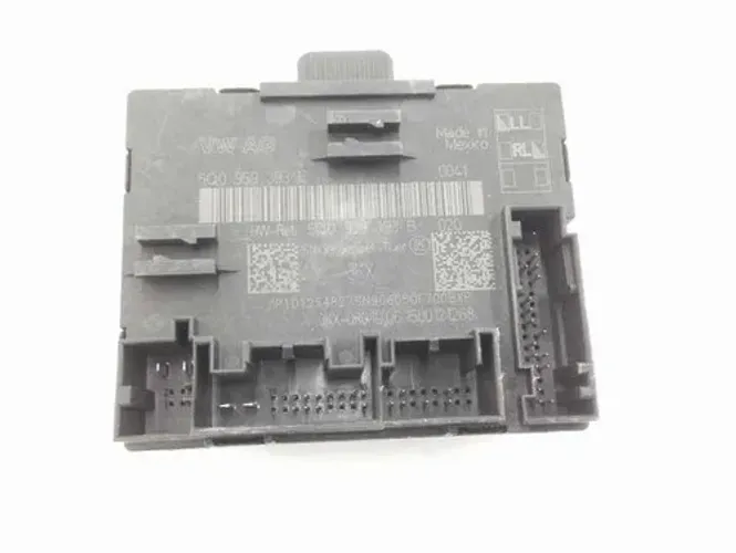 Módulo Porta Dianteiro Esquerdo Audi A3 2016 5q0959393e