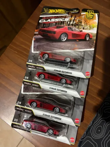 Hotwheels Premium - Ferrari Testarossa