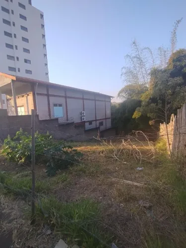 Lote jardim dos inconfidentes