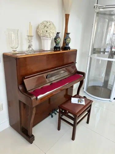 Piano Vertical Welmar Inglês - Madeira Nobre - Funcional