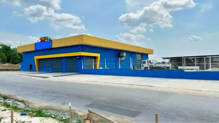 Galpão com 1113m2 para aluguel e venda aceita FINANCIAMENTO no Tarumã-Manaus