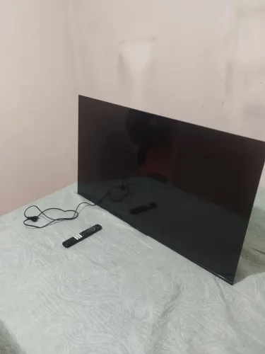 Vendo Smartv TCL Semi nova 43 4K