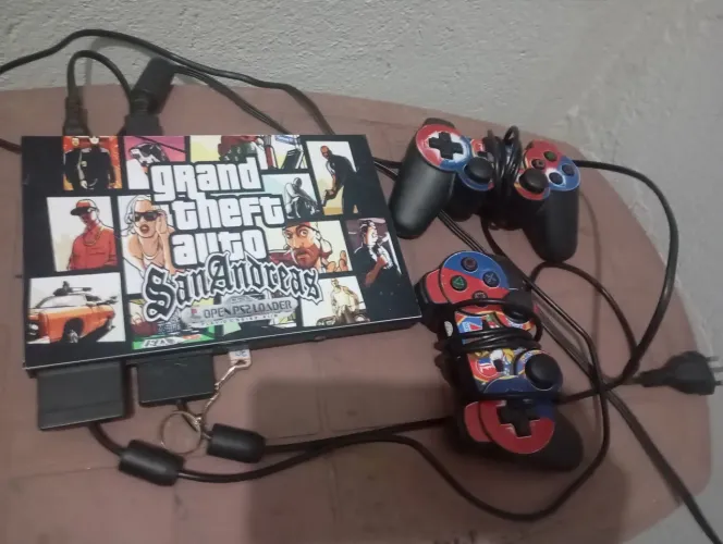 Playstation 2 R$440