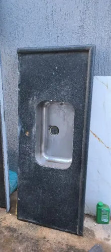 Vendo pia de mármore