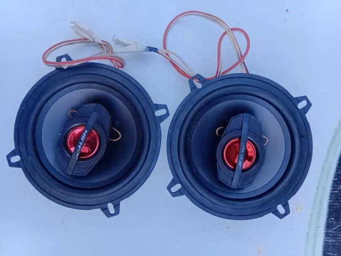 Boquinhas de som pra porta de carro 