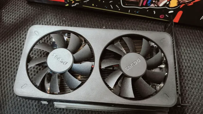 Placa de Vídeo AMD Radeon RX 550 PCYes Dual Fan - Seminova, Funcionando Perfeitamente