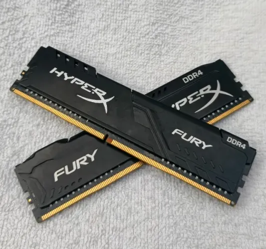 Memória RAM HyperX Fury 8GB DDR4 2400MHz