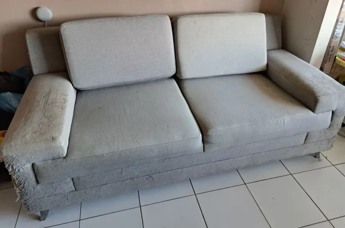 Sofá usado - 1,88 cm