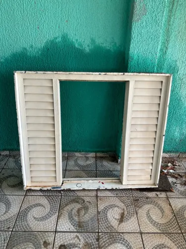 Janelas de ferro 100x120cm