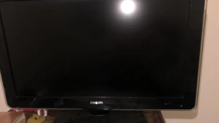 Tv não é smart funcionando perfeitamente 