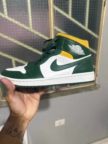 Jordan 1 Mid Sonic Green 41