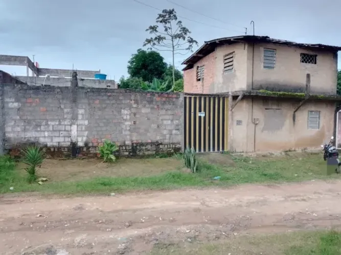 VENDE - SE TERRENO 16X20= 320m² ÁREA TOTAL. TODO MURADO NO LOTEAMENTO AQUIMARAN - BENEDITO