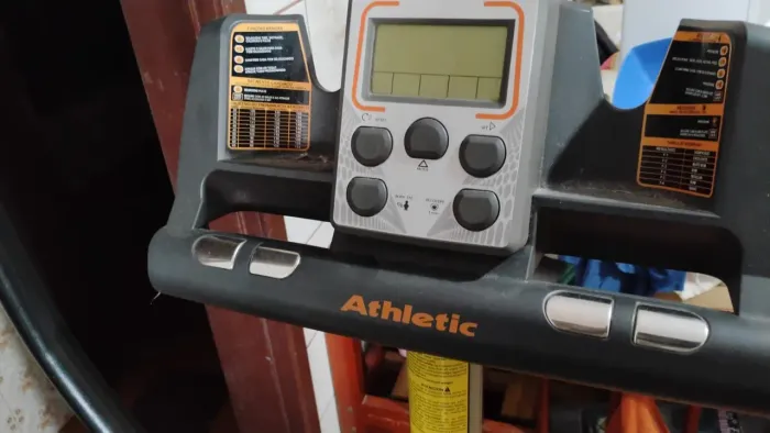 Aparelho elíptico Athletic Advanced