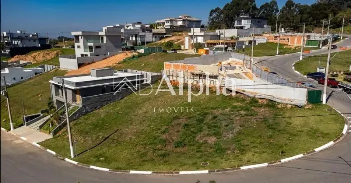 Terreno com projeto aprovado no condomínio Reserva Santa Anna - Santana de Parnaíba Sp
