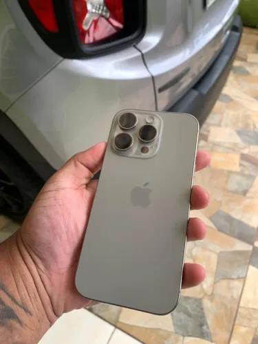 iPhone 16 pro - Titânio natural 