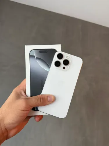 16 pro White 128 GB