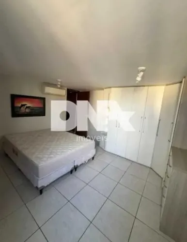 Apartamento : Padrão / Residencial / Aeroclube