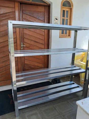Estante Aço Inox 150cm x 150cm