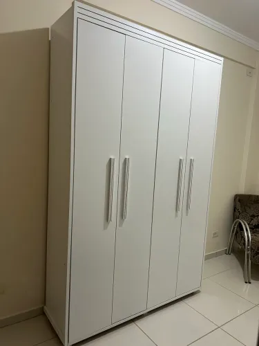Vendo guarda roupa