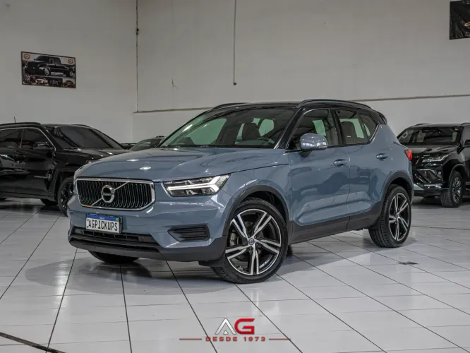 Volvo XC40 T-4 2.0 190cv FWD 2020