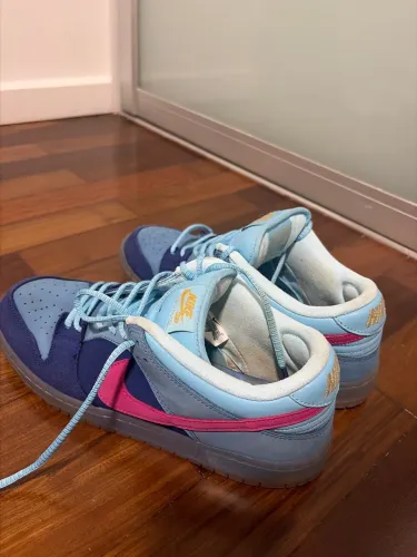 Nike SB Dunk Low Pro QS "Run The Jewels"