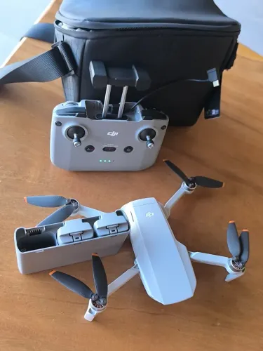Drone DJI Mine 4k combo 3 baterias
