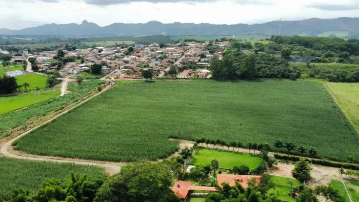 Lotes em serra azul Mateus leme