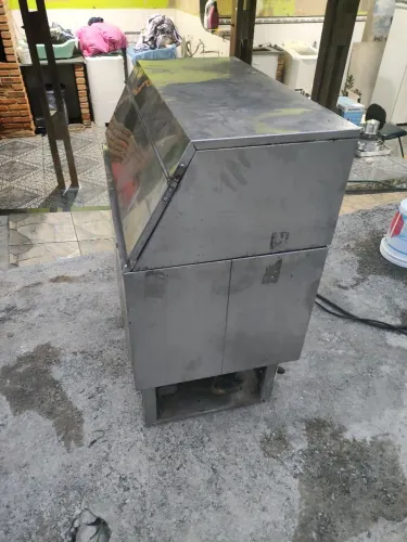 Máquina de gelo cubo
