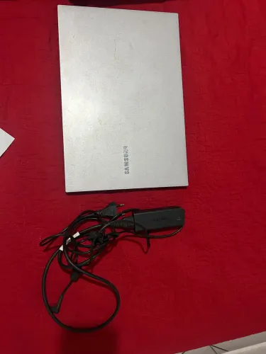 Notebook Samsung Book Dual - 4GB RAM, HD 500GB - Funcionando com nota fiscal